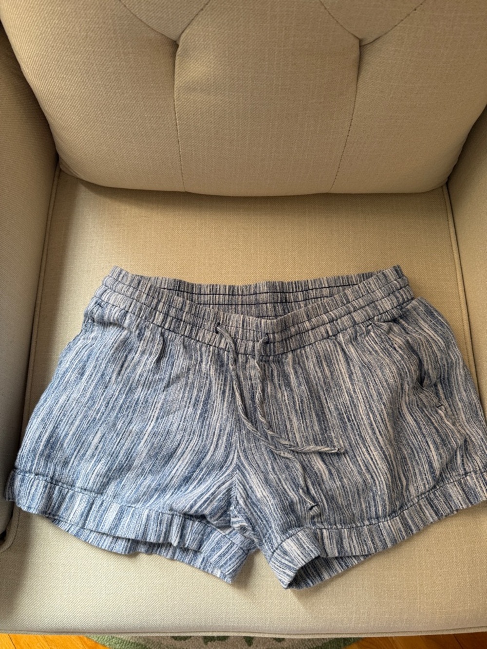 Old Navy Blue Striped Women’s Shorts